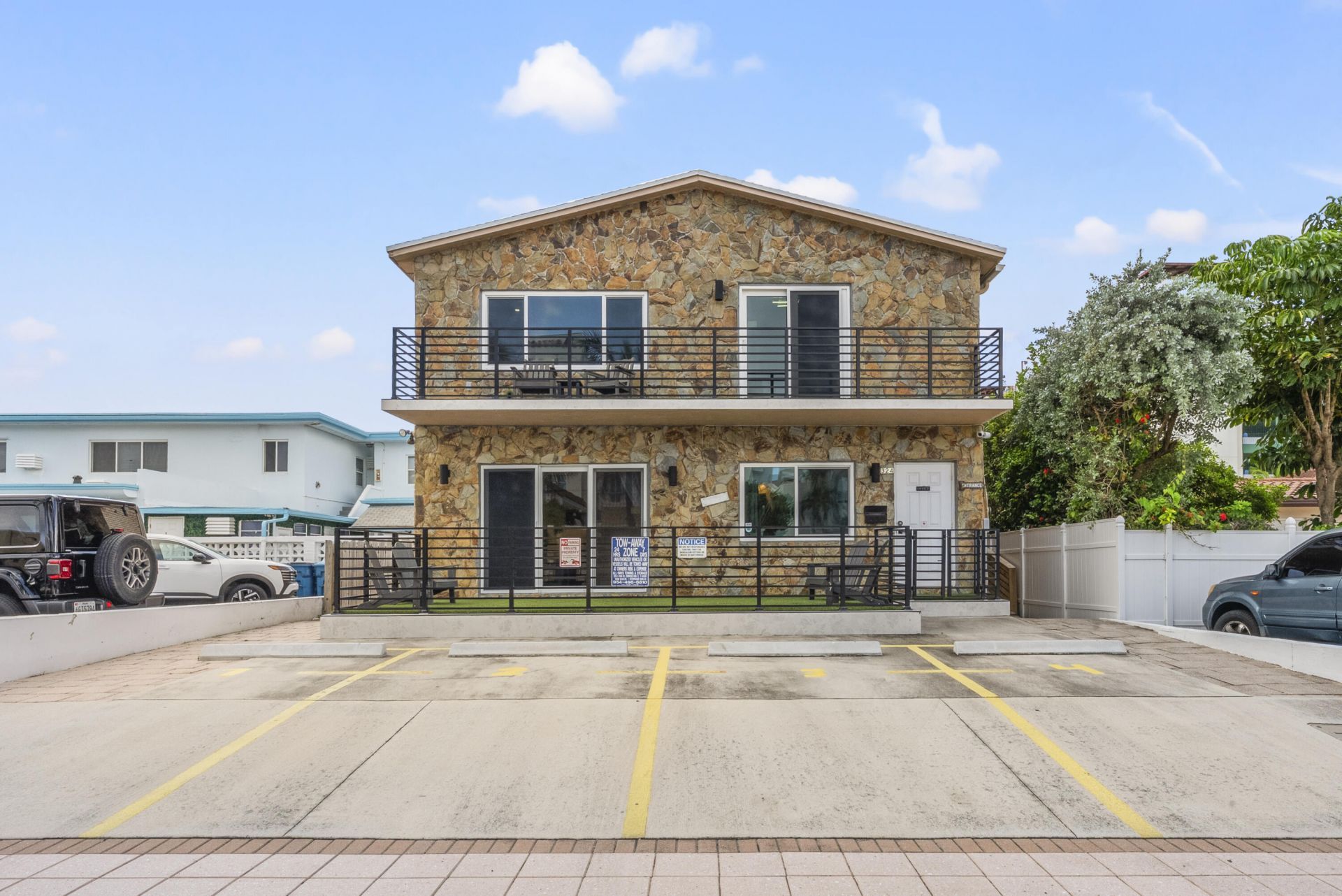 324 Roosevelt Street, Hollywood, FL 33023 Photo