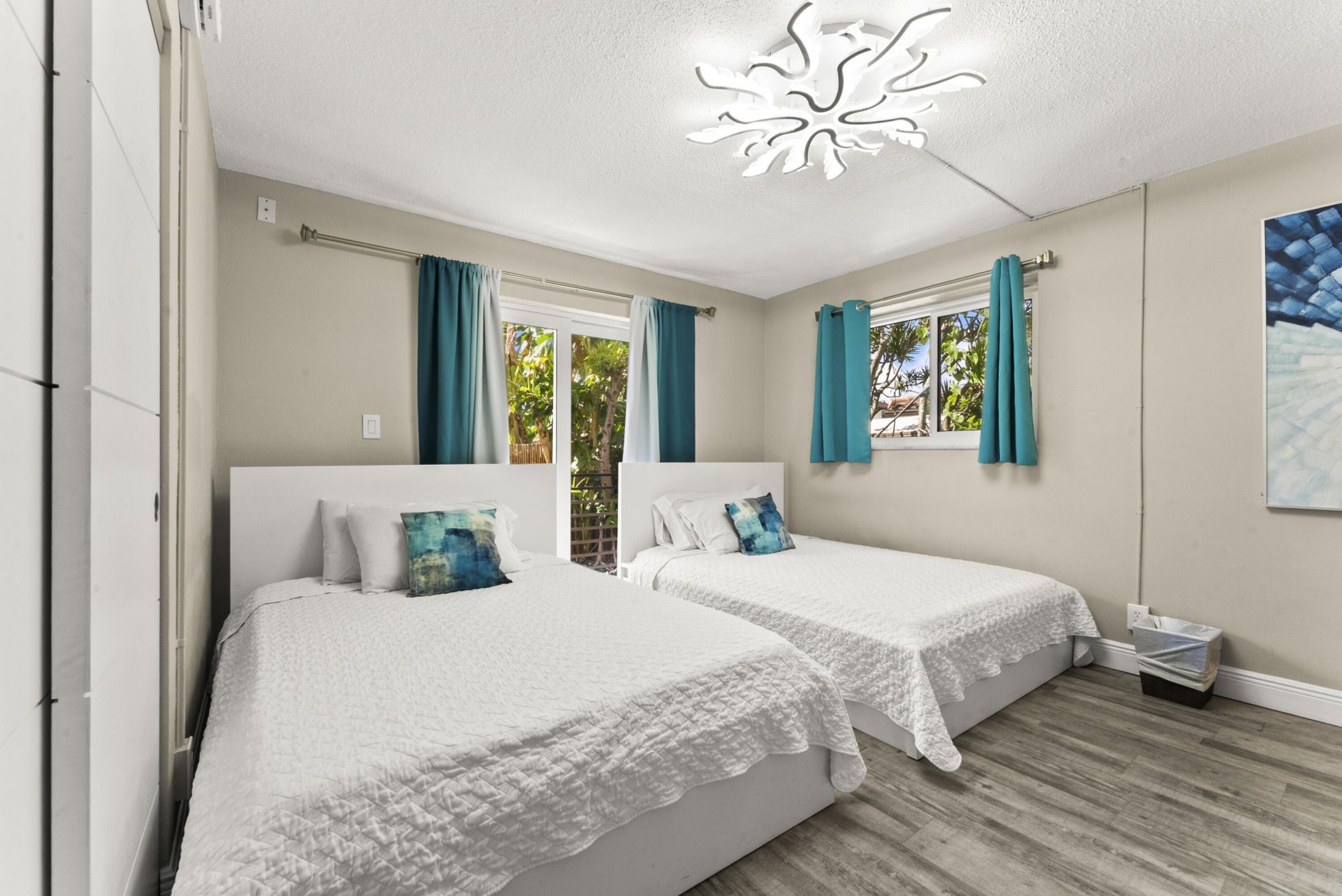 324 Roosevelt Street, Hollywood, FL 33023 Photo