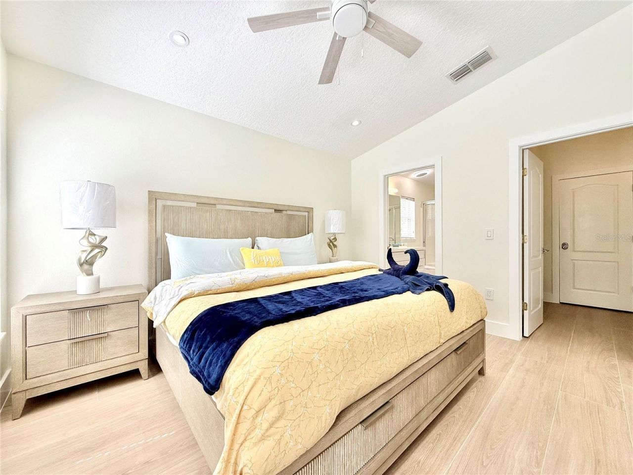403 Sandy Ridge Drive , Davenport, FL 33896 Photo