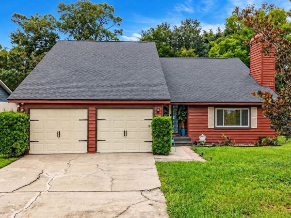 825 MELLOWOOD AVENUE , ORLANDO, FL 32825