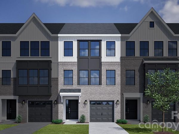 7425 Mashburn Drive , Charlotte, NC 28269