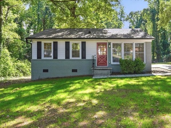 1127 Delores Way , Forest Park, GA 30297