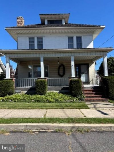 19 S 3RD STREET, FRACKVILLE, PA 17931