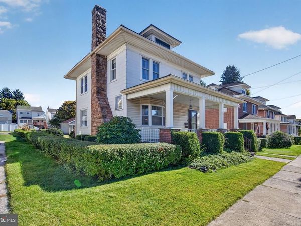 19 S 3RD STREET, FRACKVILLE, PA 17931