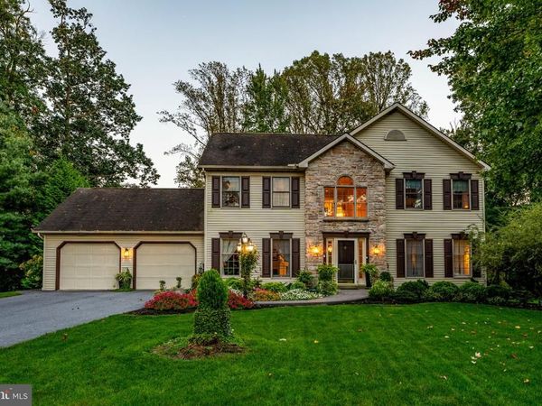 895 SKYLINE DRIVE, GAP, PA 17527