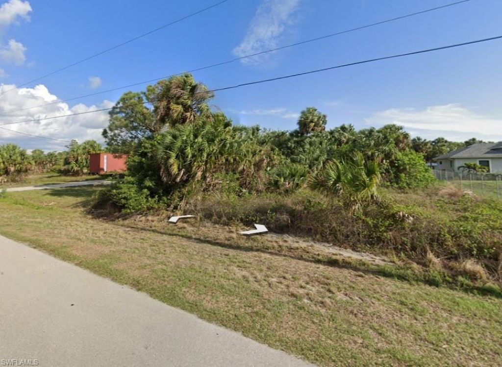22nd Ave Ne, Naples, FL 34120 Photo