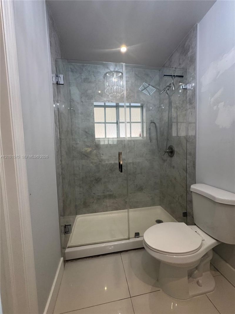 7817 W 36th Ave , Unit 204, Hialeah, FL 33018 Photo