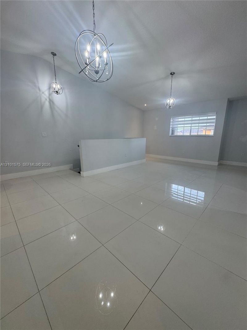 7817 W 36th Ave , Unit 204, Hialeah, FL 33018 Photo
