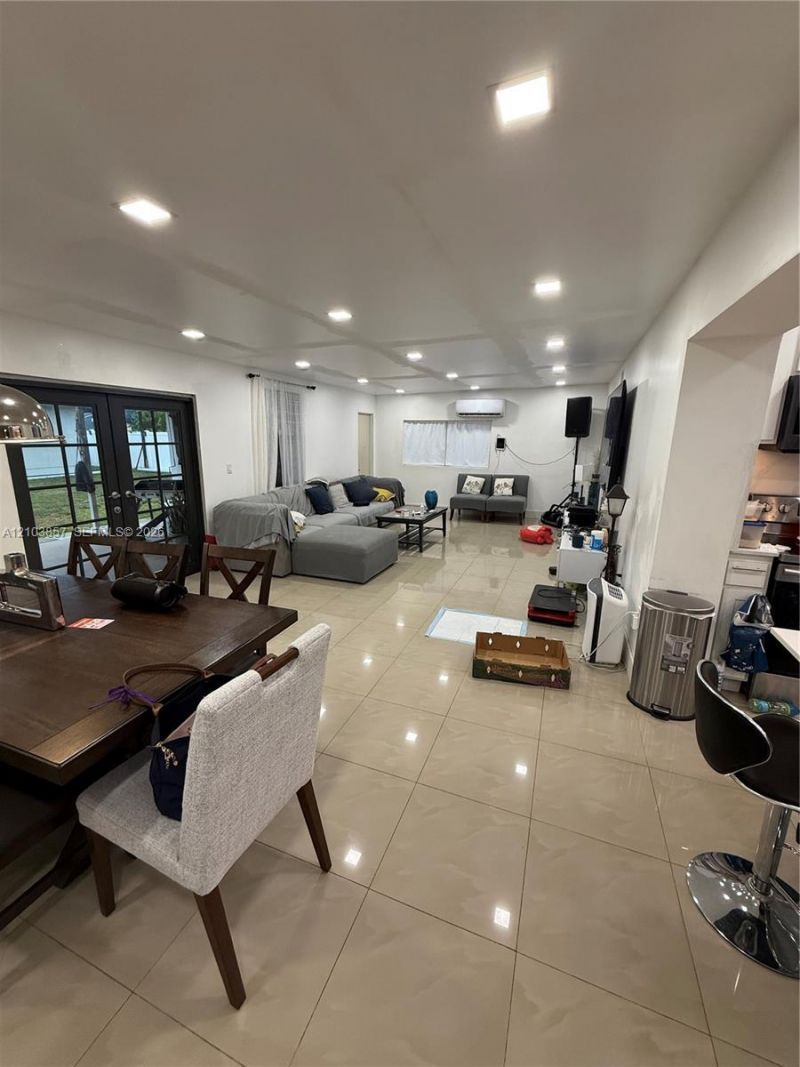 1031 NE 142nd St , North Miami, FL 33161 Photo