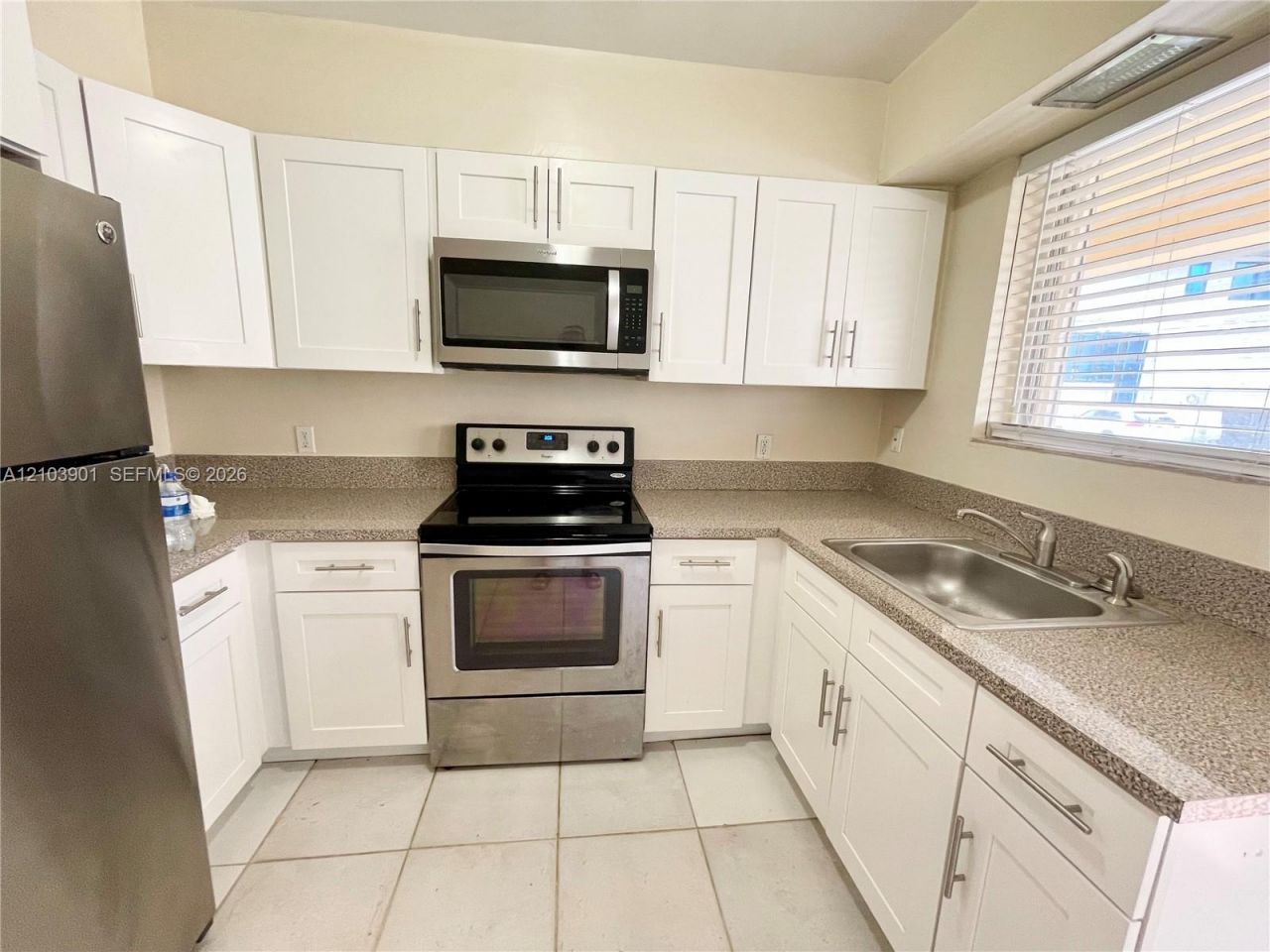 30 Park Dr, Unit 12-B, Bal Harbour, FL 33154 Photo