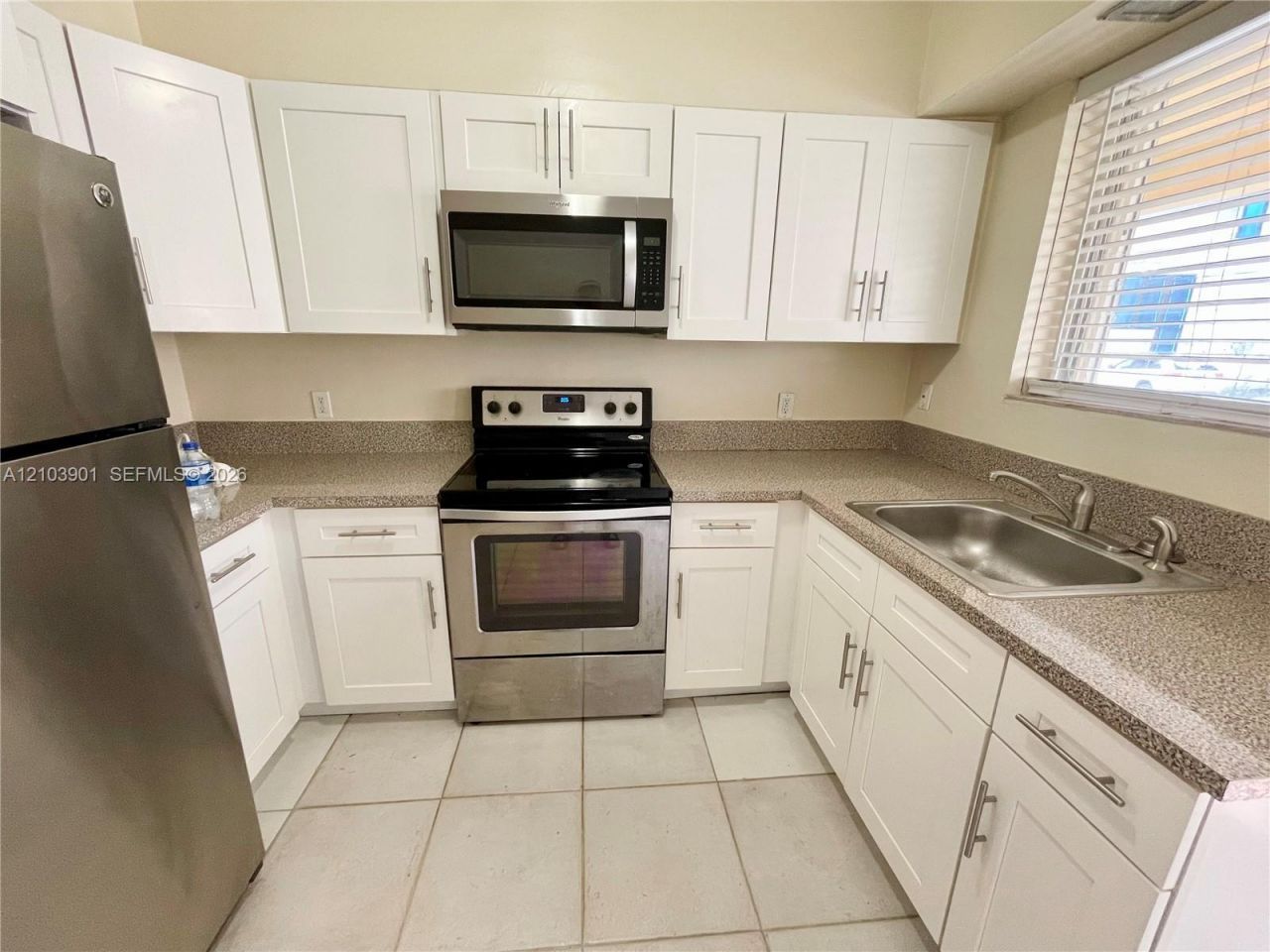 30 Park Dr, Unit 12-B, Bal Harbour, FL 33154 Photo