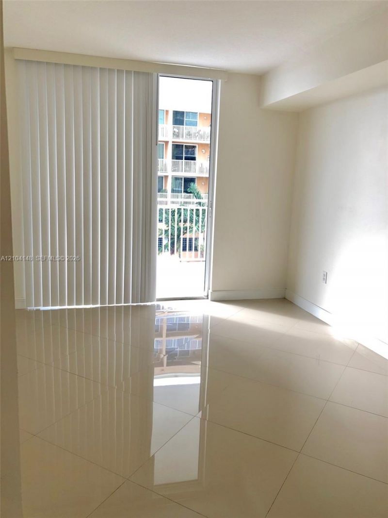 219 NW 12th Ave , Unit 408, Miami, FL 33128 Photo