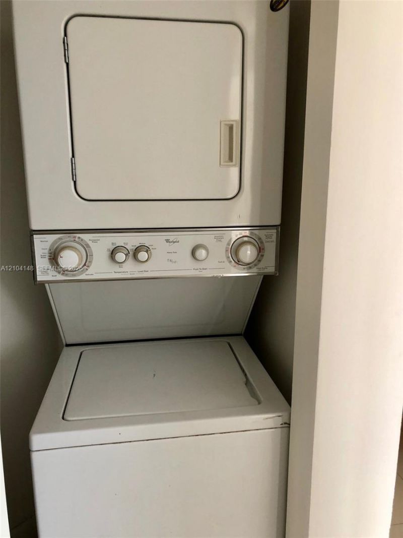219 NW 12th Ave , Unit 408, Miami, FL 33128 Photo