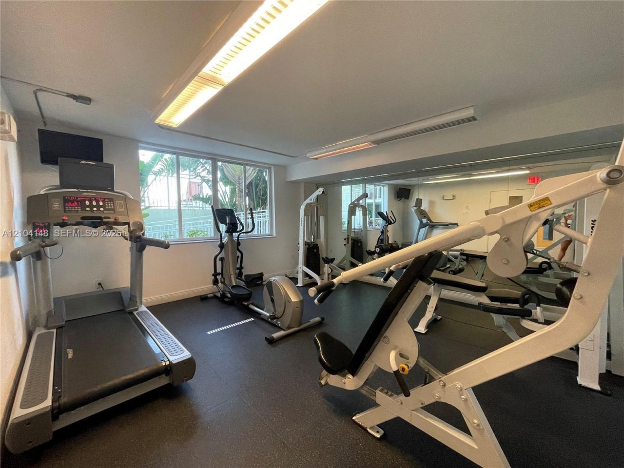 219 NW 12th Ave , Unit 408, Miami, FL 33128 Photo