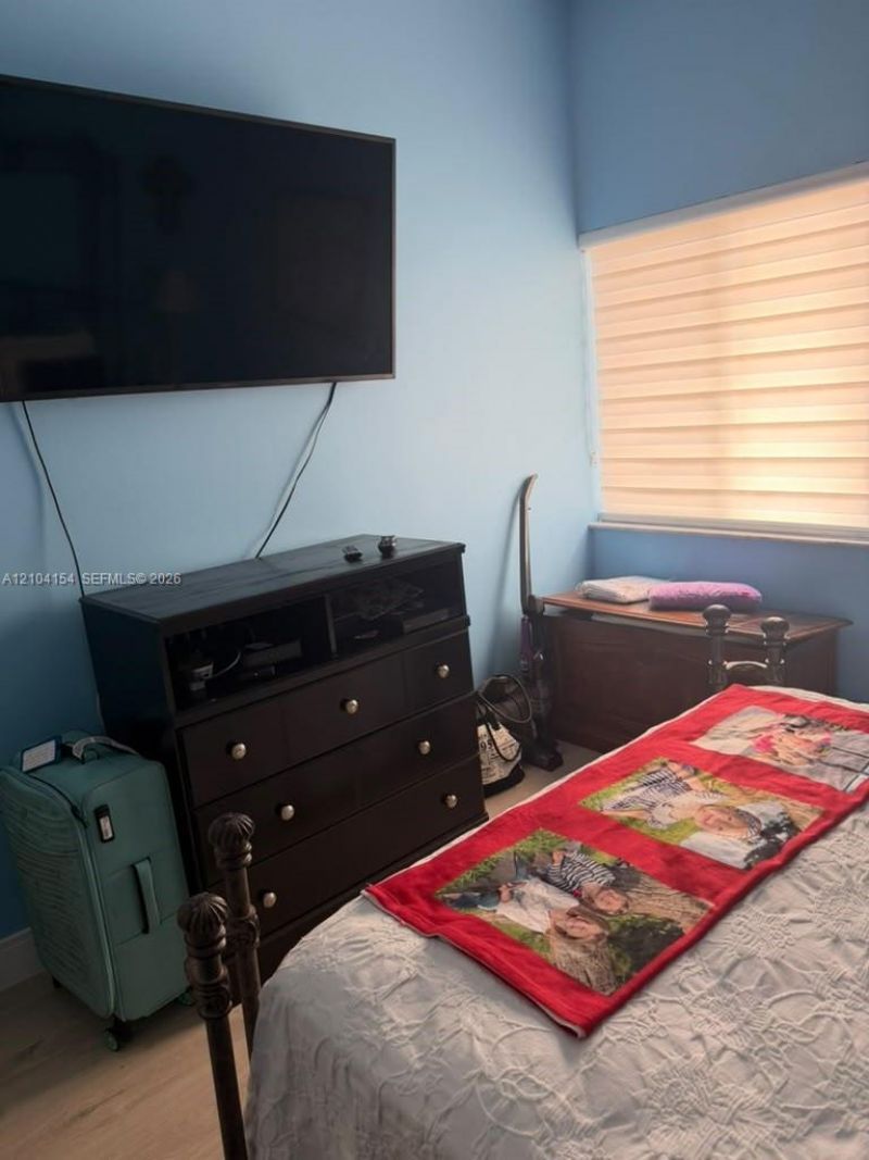 7691 Granville Dr , Unit 410, Tamarac, FL 33321 Photo