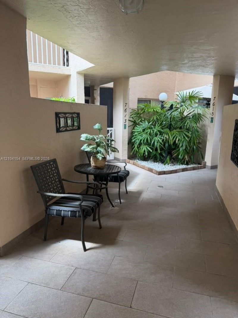 7691 Granville Dr , Unit 410, Tamarac, FL 33321 Photo