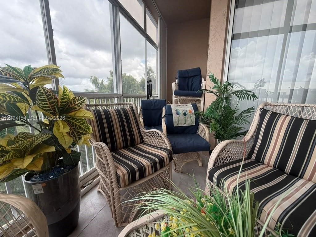 7691 Granville Dr , Unit 410, Tamarac, FL 33321 Photo