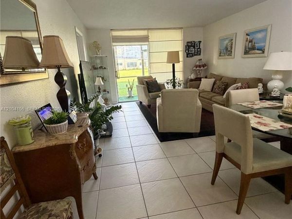8880 Sunrise Lakes Blvd , Unit 101, Sunrise, FL 33322