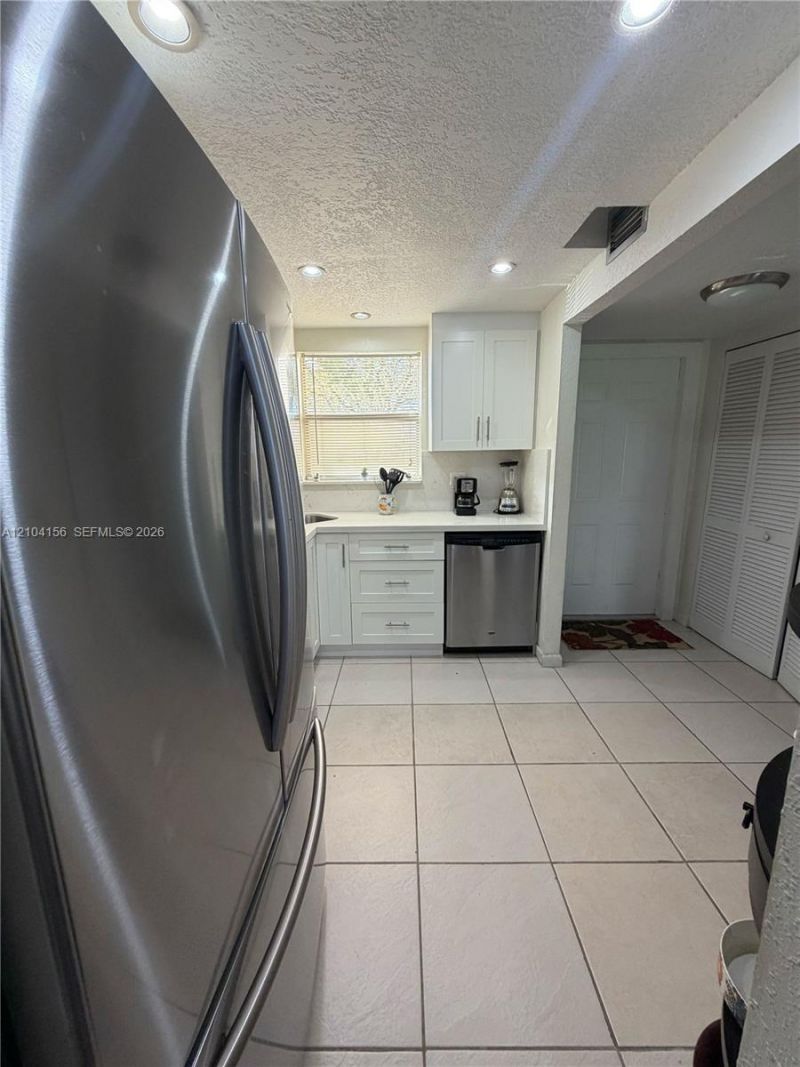 8880 Sunrise Lakes Blvd, Unit 101, Sunrise, FL 33322 Photo