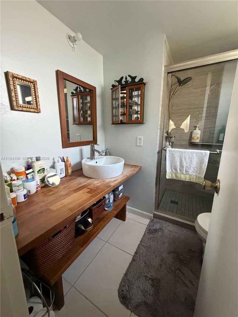 8880 Sunrise Lakes Blvd, Unit 101, Sunrise, FL 33322 Photo
