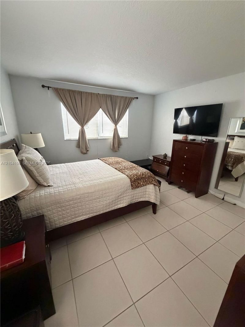 8880 Sunrise Lakes Blvd, Unit 101, Sunrise, FL 33322 Photo