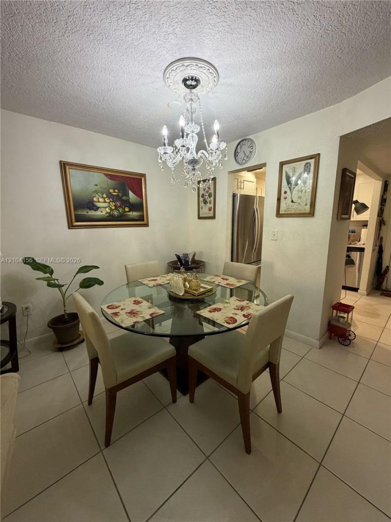 8880 Sunrise Lakes Blvd, Unit 101, Sunrise, FL 33322 Photo