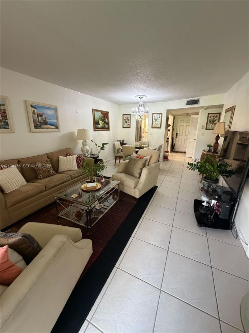 8880 Sunrise Lakes Blvd, Unit 101, Sunrise, FL 33322 Photo