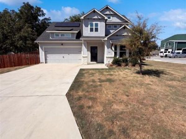 402 N Race Street, Tioga, TX 76271