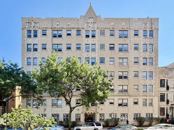 917 W EASTWOOD Avenue , Unit 107, Chicago, IL 60640