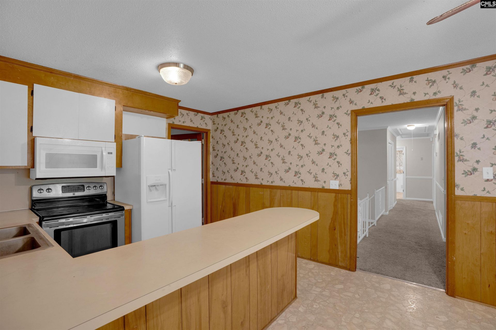 248 Killian Road  Photo 43