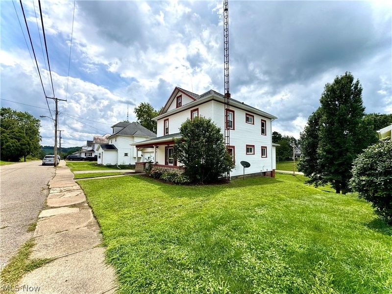 215 West, Baltic, OH 43804 Photo 4