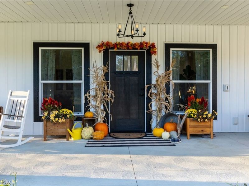 3891 Ravenna Avenue, Louisville, OH 44641 Photo 7