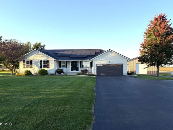 10538 County Highway 330 , Upper Sandusky, OH 43351