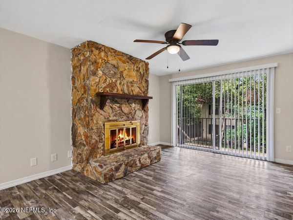 1672 EL CAMINO Road, Unit 3, Jacksonville, FL 32216