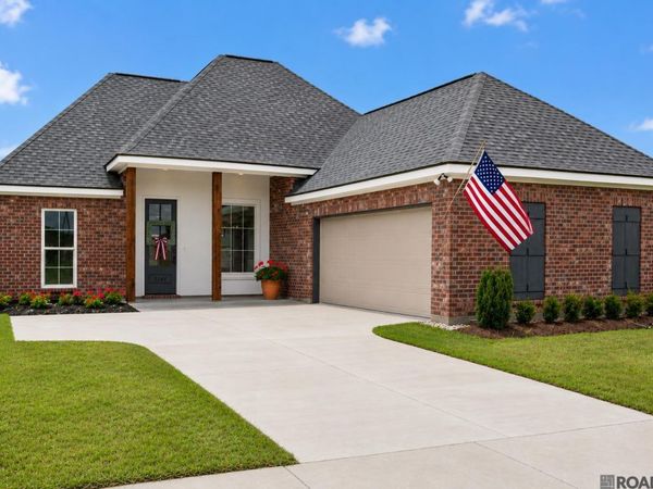 1544 Cannes Ave, Zachary, LA 70791