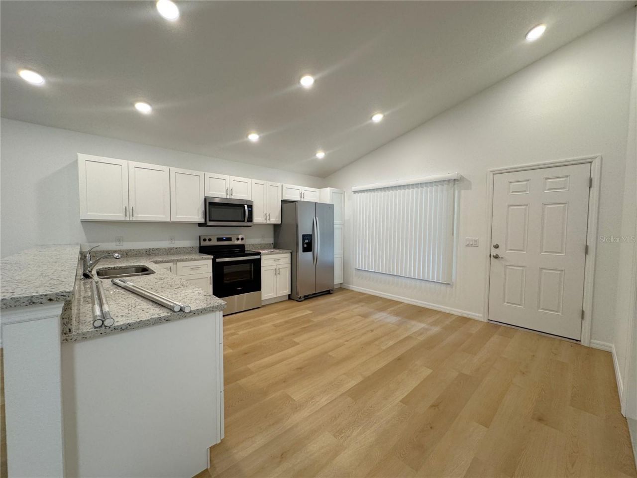 3893 E Forest Drive , Inverness, FL 34453 Photo