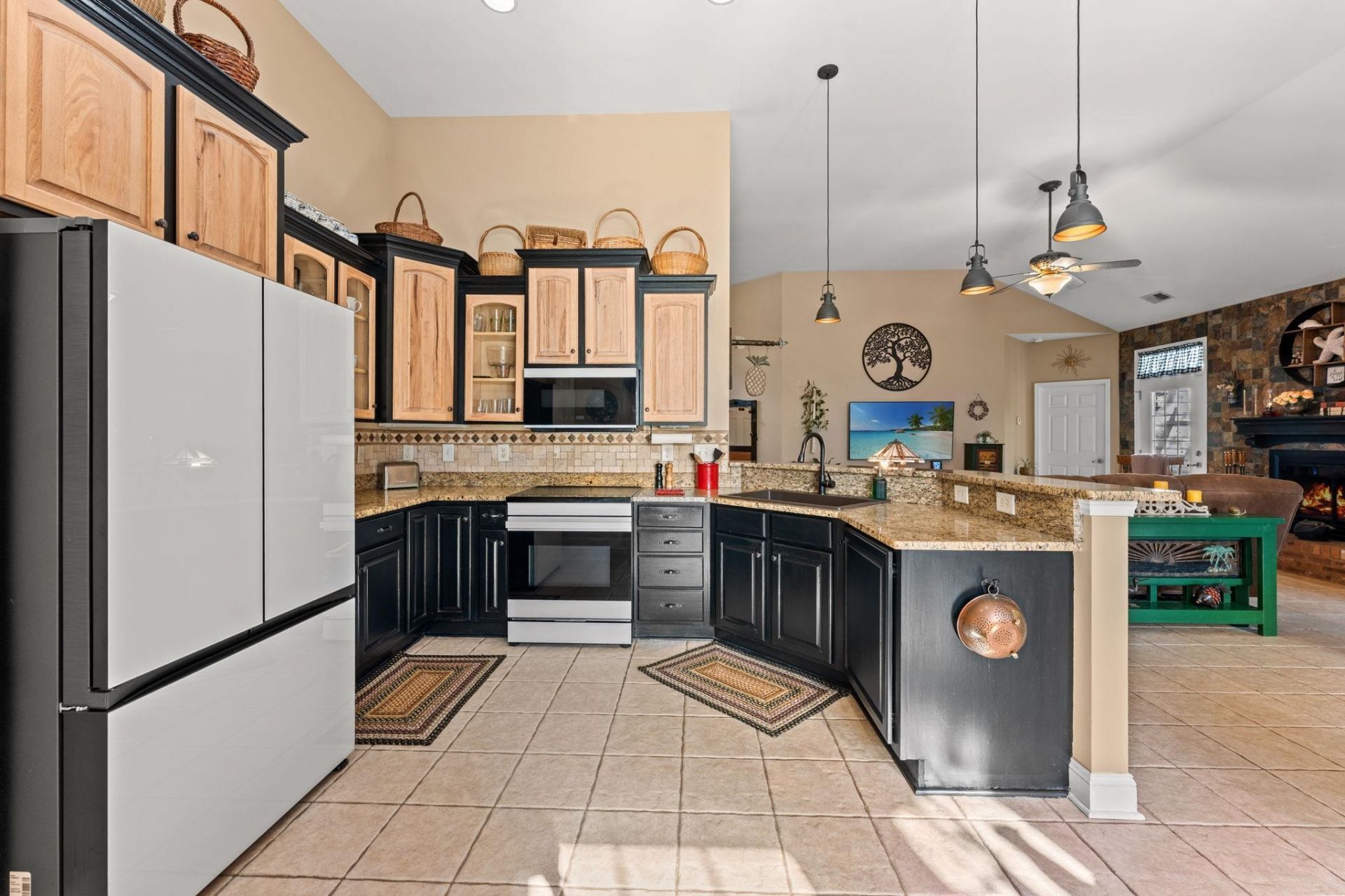 8113 Moonstruck Ct. Photo 7