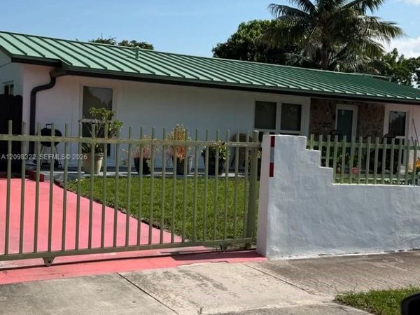 4330 NW 203rd Ter , Unit B, Miami Gardens, FL 33055
