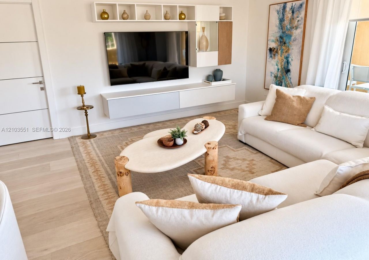 90 Alton Rd, Unit 511, Miami Beach, FL 33139 Photo