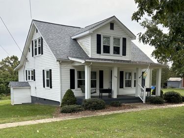 208 Prospect Road, Hurt, VA 24563