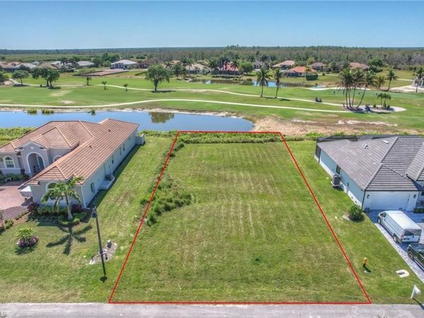 18024 Greenwood DR , NAPLES, FL 34114
