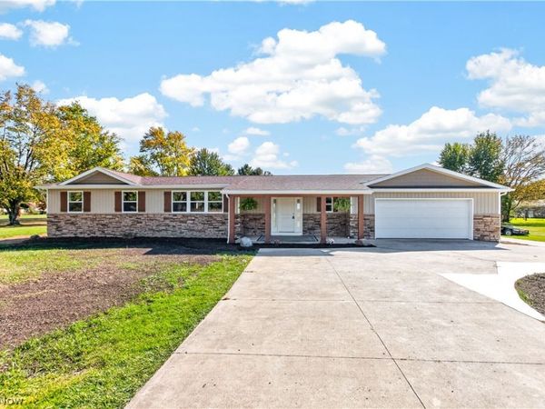 7206 Crocker Road , Valley City, OH 44280