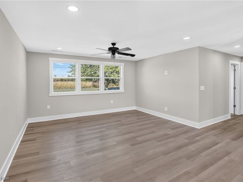7206 Crocker Road, Valley City, OH 44280 Photo 13