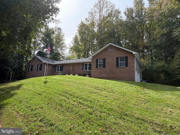 4230 GUY HARDESTY ROAD, HUNTINGTOWN, MD 20639