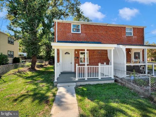 720 CABIN BRANCH DRIVE , CAPITOL HEIGHTS, MD 20743