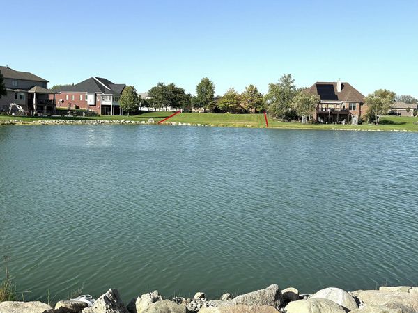 8418 Cobblestone Drive, Unit 143, Newport, MI 48166