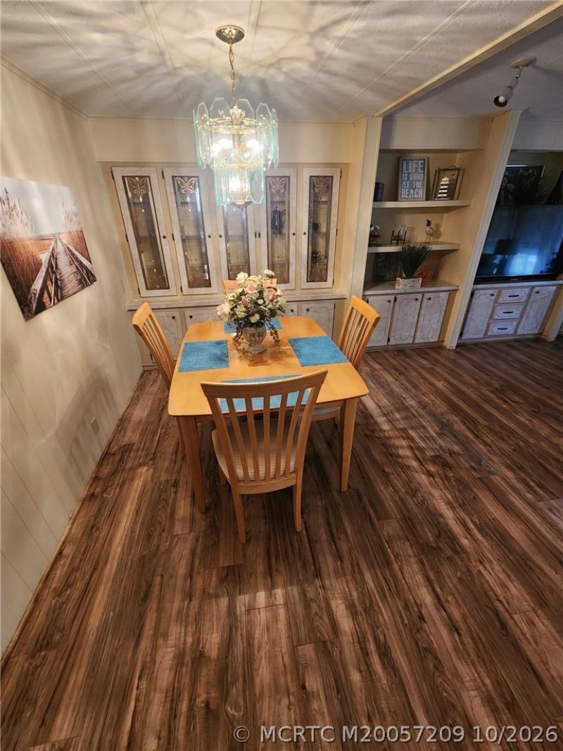 7937 SE Continental Drive , Hobe Sound, FL 33455 Photo