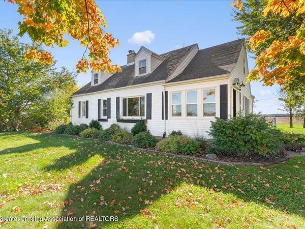 4097 W Parks Road, St. Johns, MI 48879