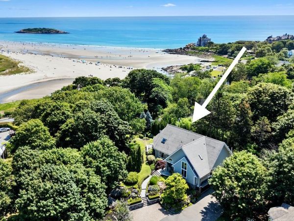 2 Mallard Way, Gloucester, MA 01930