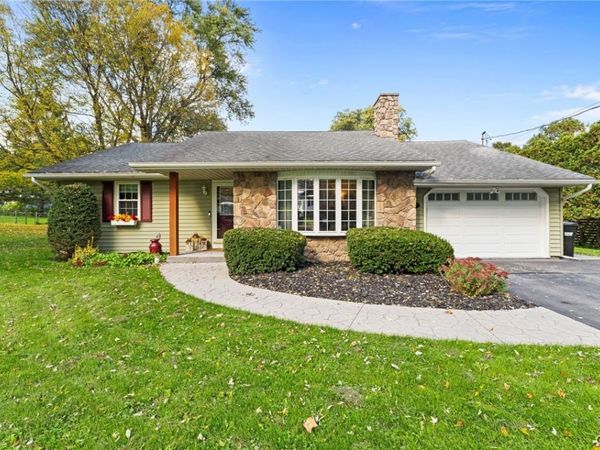 3774 James Drive, Syracuse, NY 13215